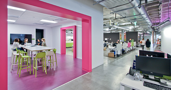 Techsstyle office4 600